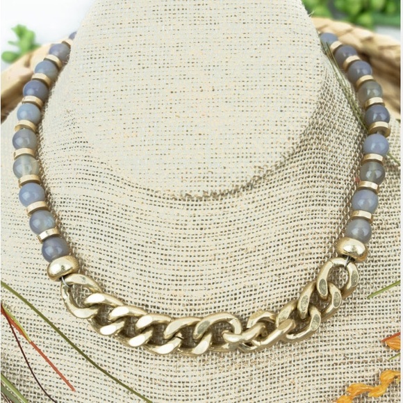 Jewelry - Gray Agate Necklace